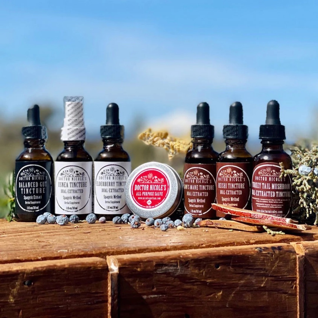 About Nicole’s Spagyric Herbal Tinctures (Extracts) and Salves