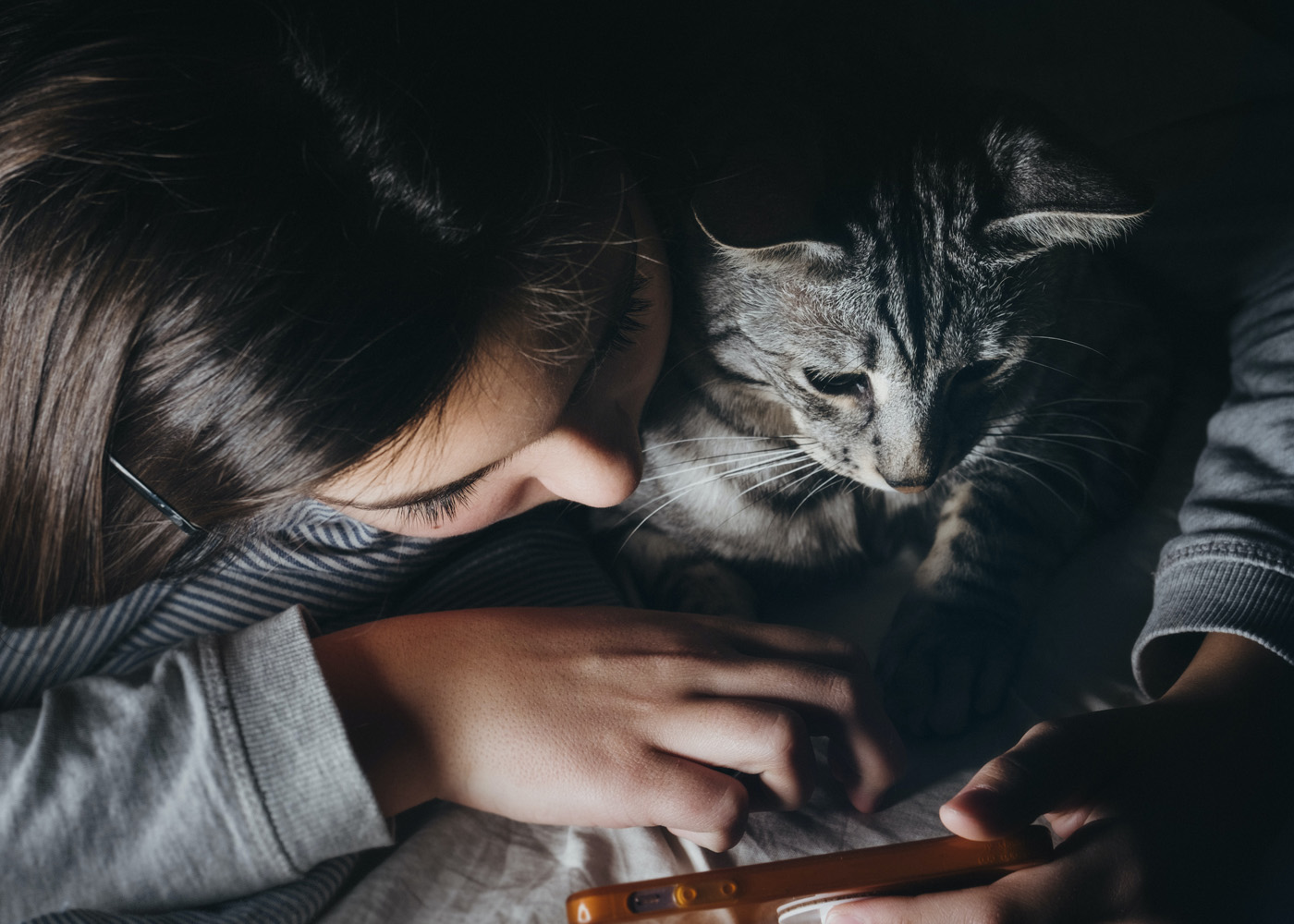 5 Simple Methods for Boosting Oxytocin, the Happiness Hormone