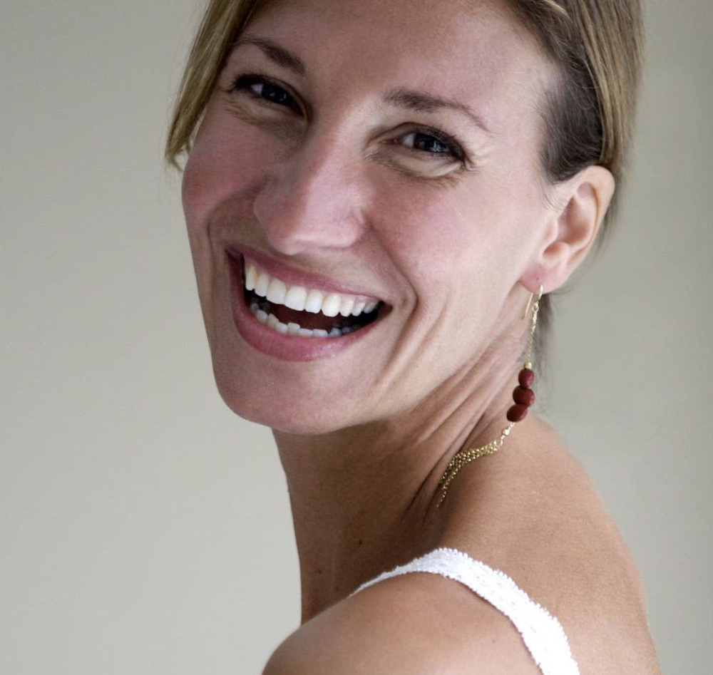 Keeping Your Eyes Bright, Healthy, and Disease-Free — Naturally!
