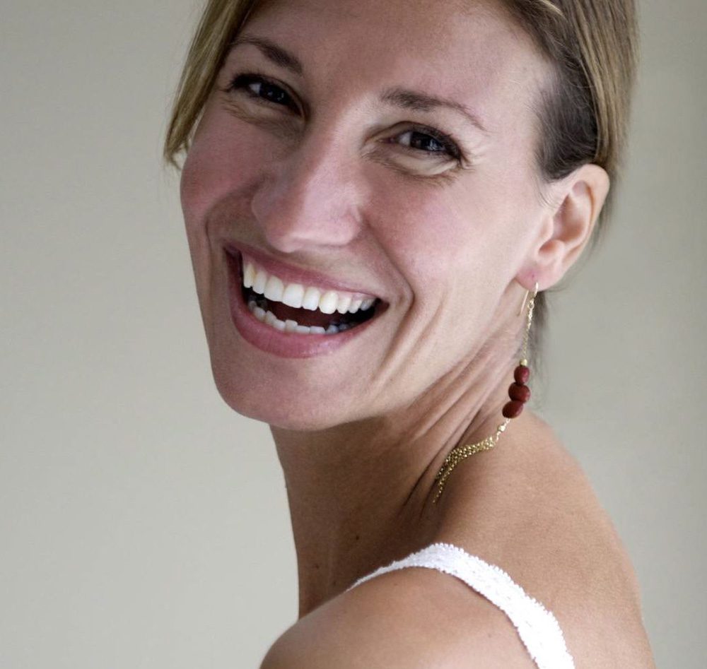 Keeping Your Eyes Bright, Healthy, and Disease-Free — Naturally!
