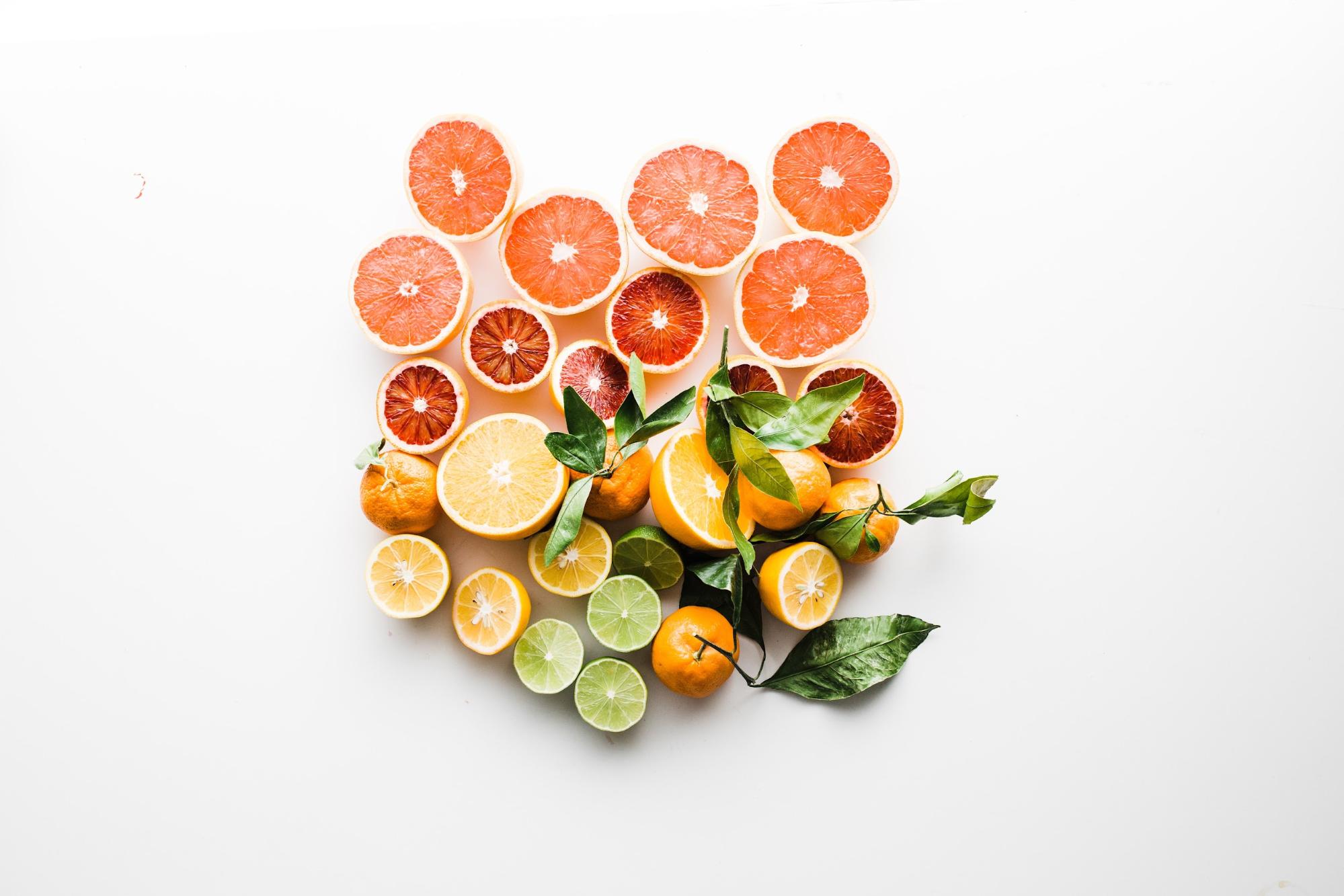 sliced citrus fruits