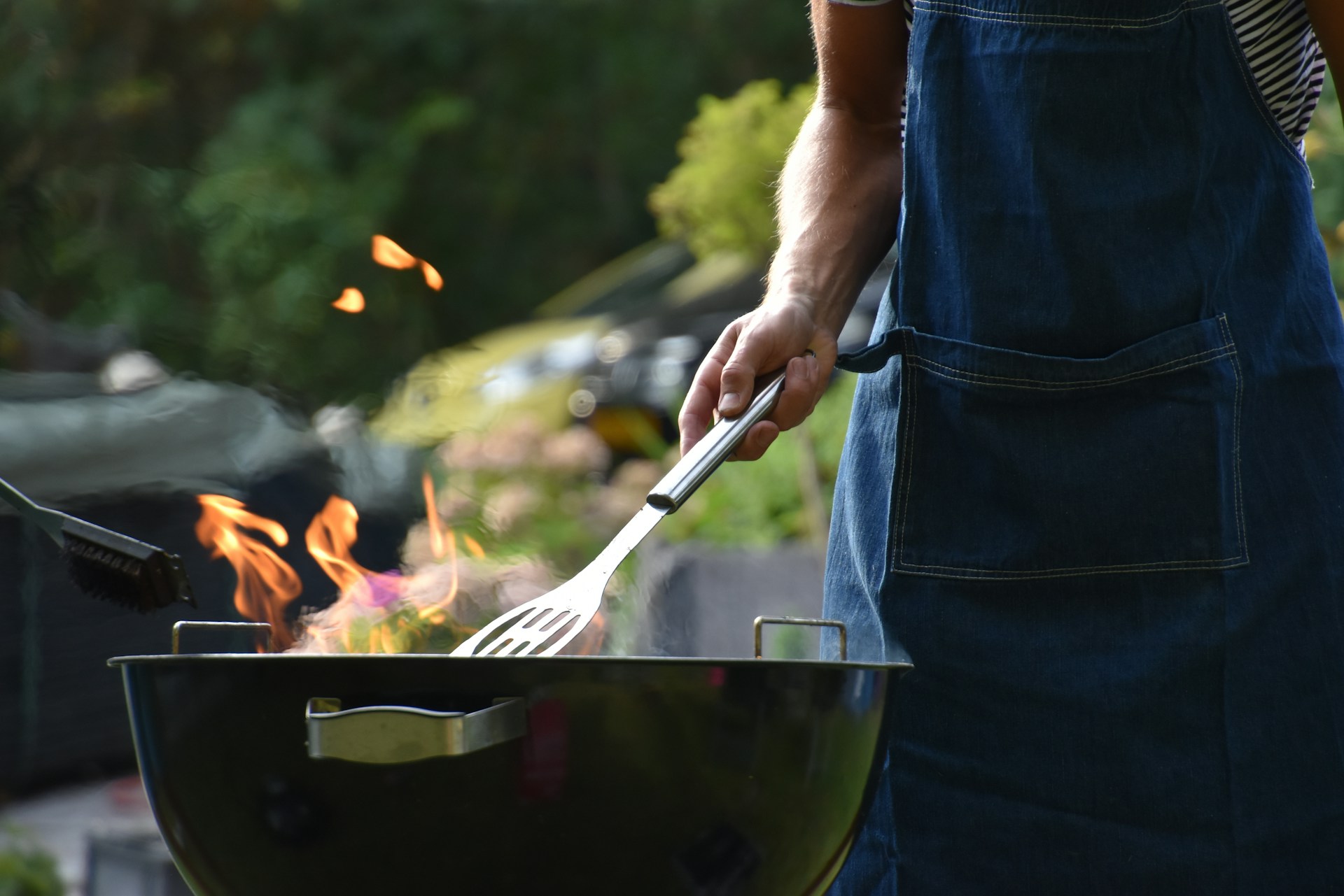 charcoal grilling charcoal grilling
