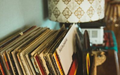 5 Science-Backed Reasons Why You Should Listen to Music for Health & Happiness