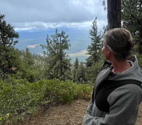 Nicole Apelian mountain lookout