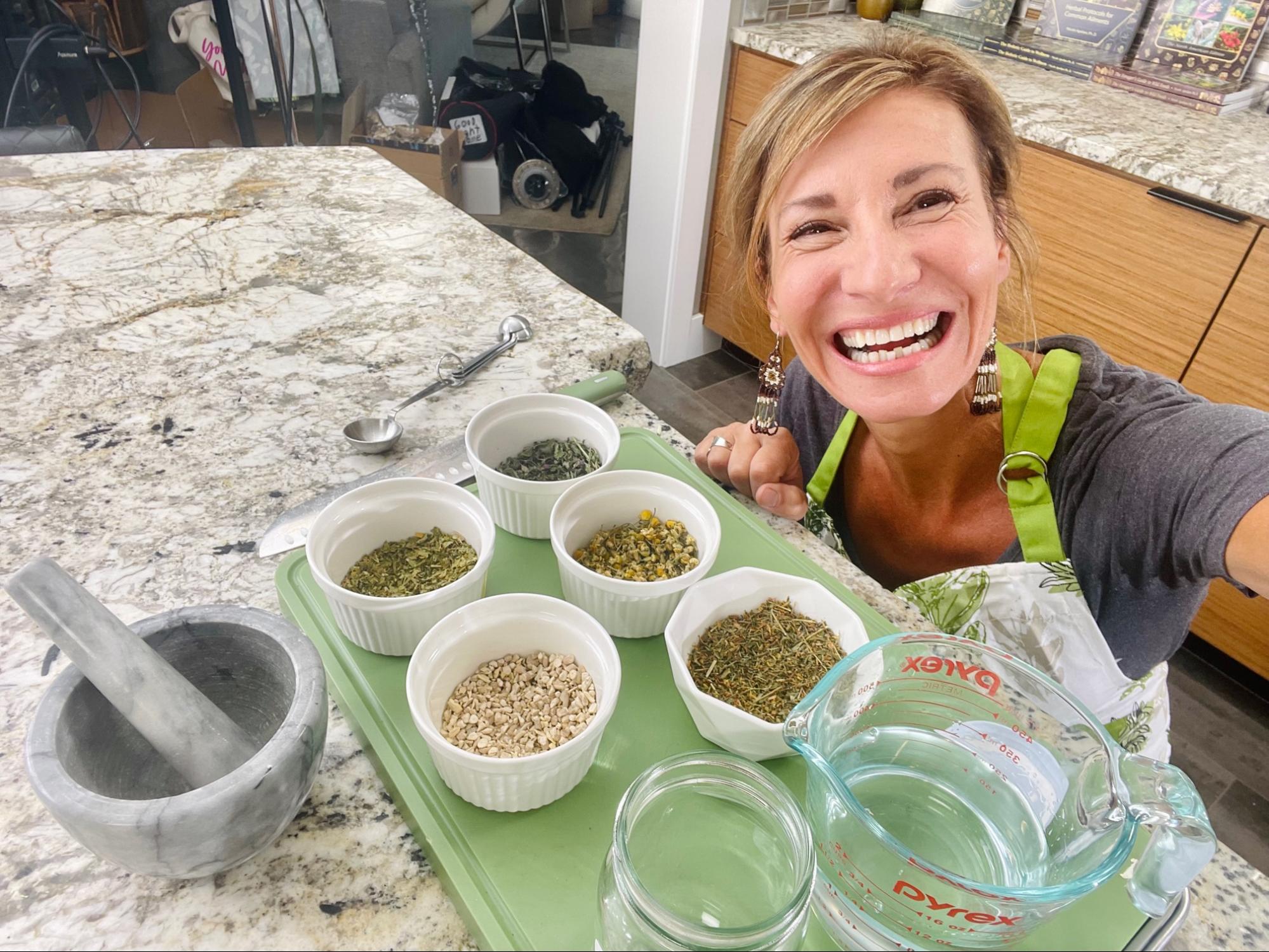 Nicole Apelian apothecary ingredients